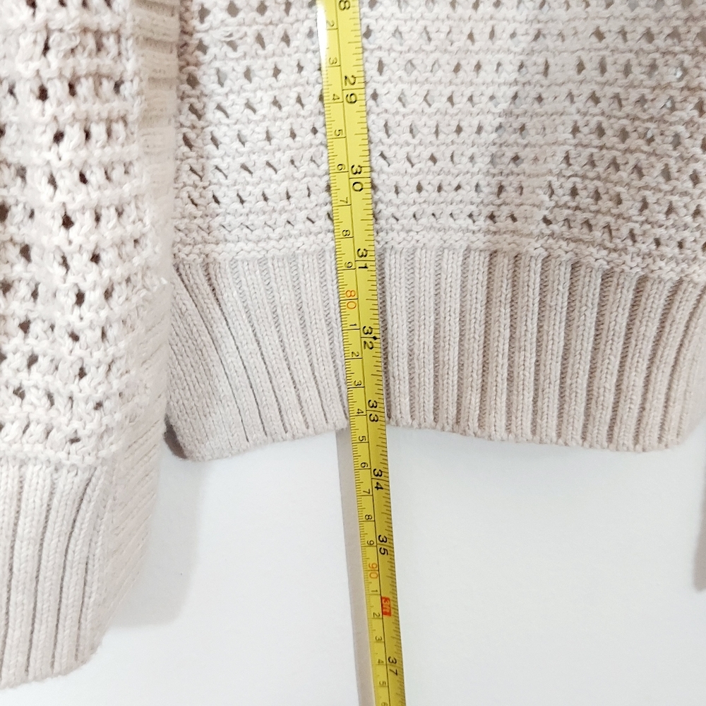 GAP Cardigan Long Sweater with Pockets, Creamy Grey Color, Size Medium - Picture 10 of 11